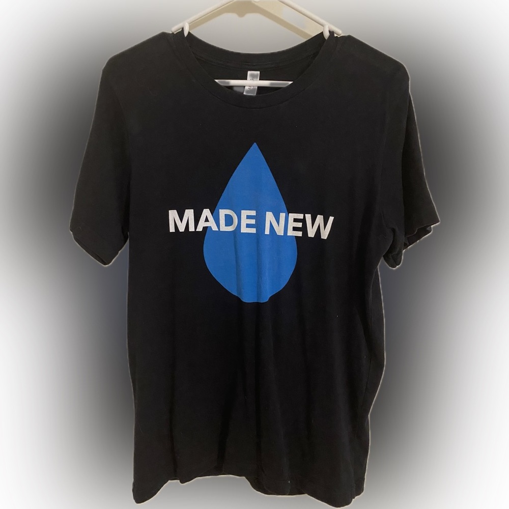 Baptism Graphic Canvas T-shirt (M)